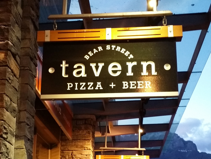 bear-street-tavern-2